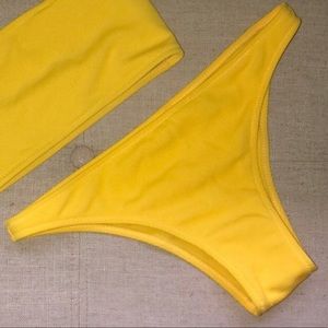SHEIN Yellow Bikini Bottoms - Size Medium